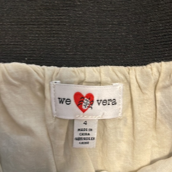 Floral Skirt with Button Details - Picture 4 of 5